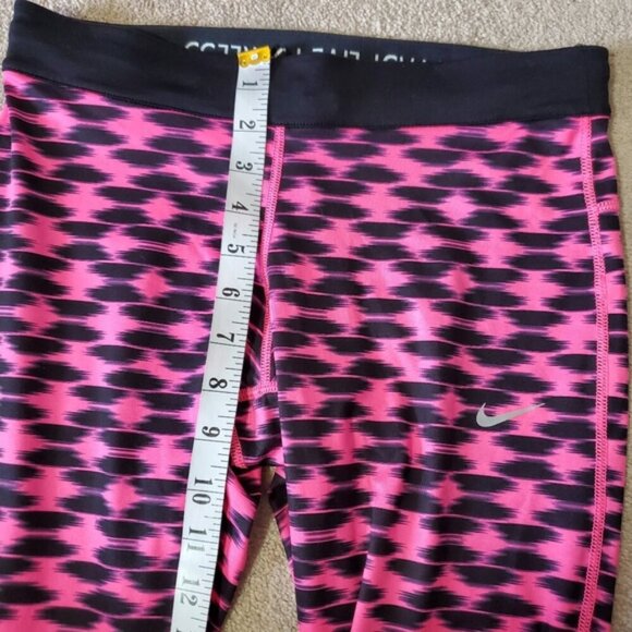 Nike Pink & Black Run Fast Live Fearless Camo Capri Leggings M - Picture 6 of 7